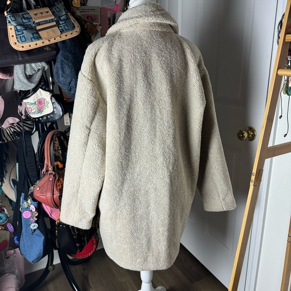 Daily Ritual Teddy Coat Large - Picture 6 of 7